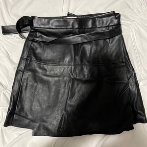 WRAP HIGH WAIST LEATHER SKIRT